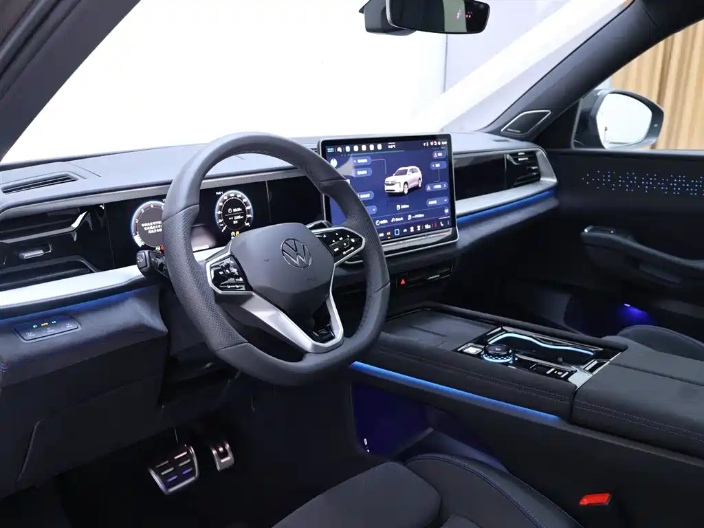 Volkswagen Teramont 2025 Teramont Pro 450TSI 4WD Summit Edition фото 11
