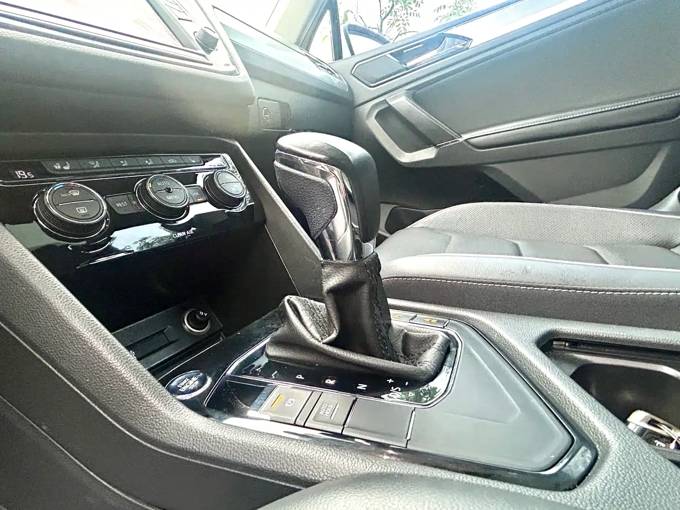 Volkswagen Tiguan L 2017 330TSI Automatic 2WD Flagship Edition фото 18
