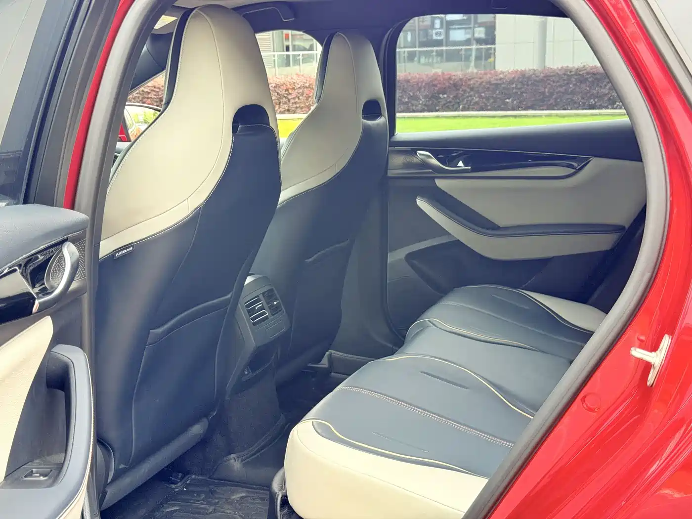 BYD Qin PLUS 2021 DM-i 120KM Premium фото 24