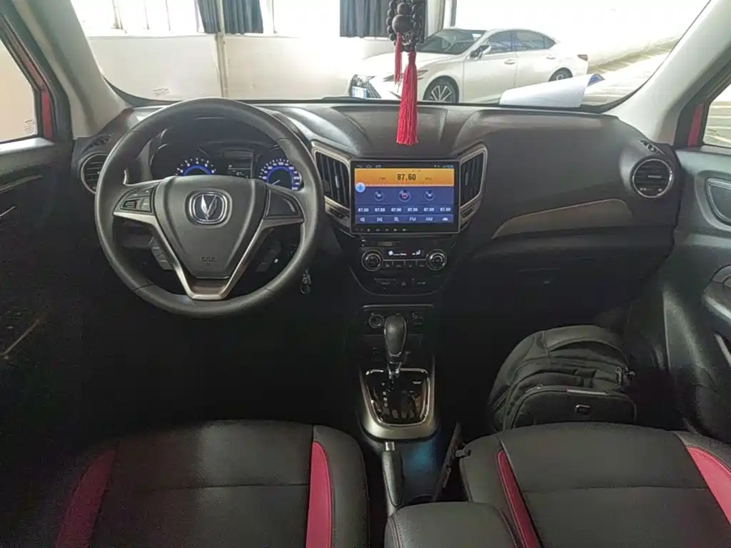 Changan CS15 2016 2016 1.5L Automatic Fashion