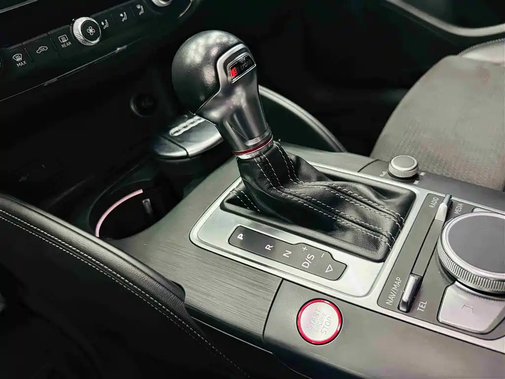 Audi S3 2017 S3 2.0T Limousine фото 16