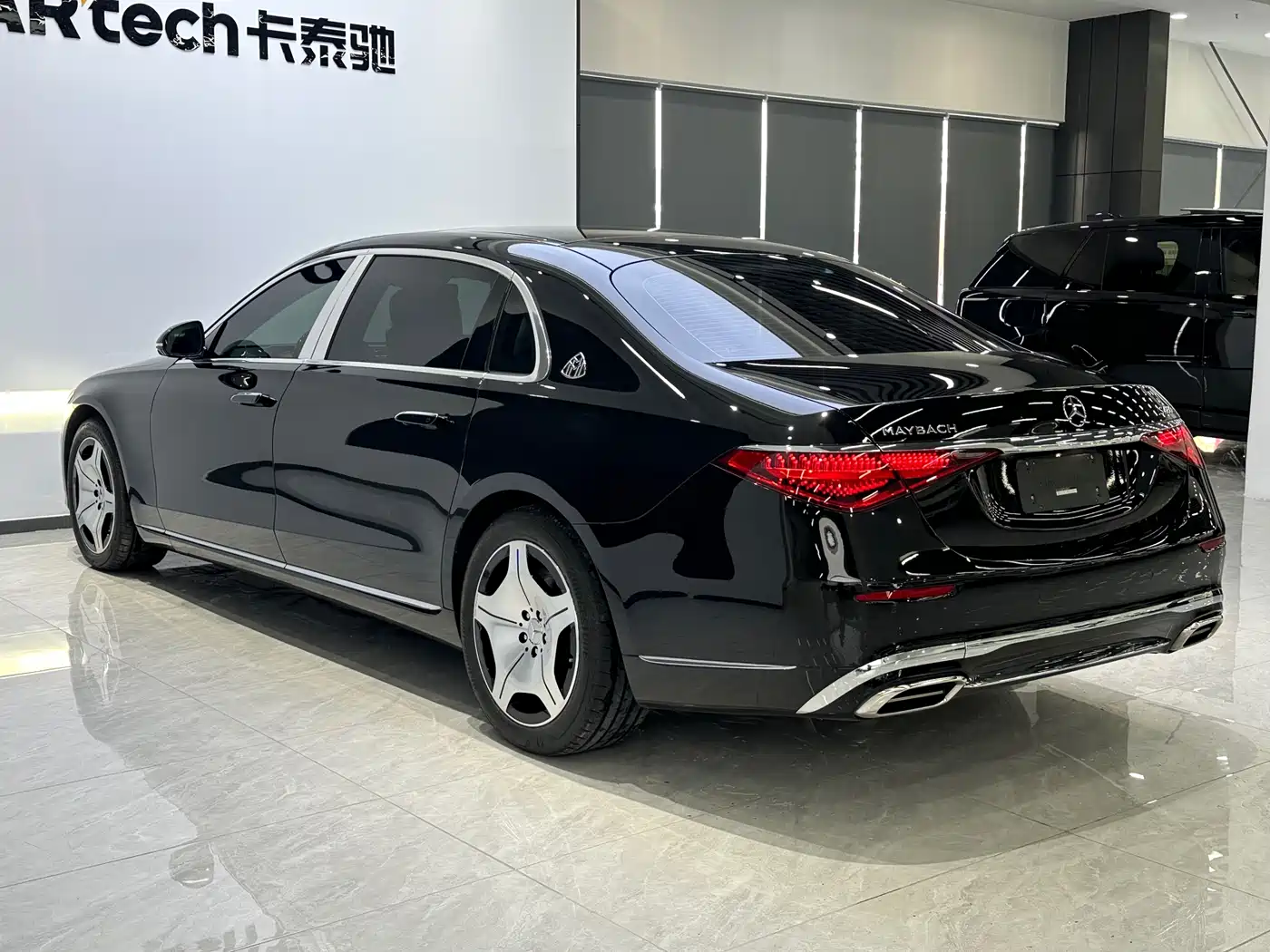 MERCEDES-BENZ MAYBACH S-CLASS
