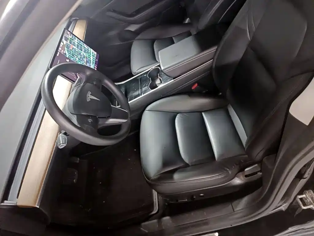 Tesla Model 3 2020 2020 Facelift Standard Range RWD Upgrade