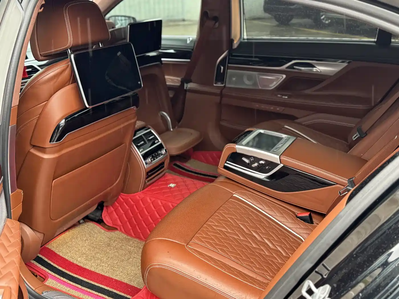 BMW 7 Series 2019 740Li xDrive Executive Luxury Package фото 6