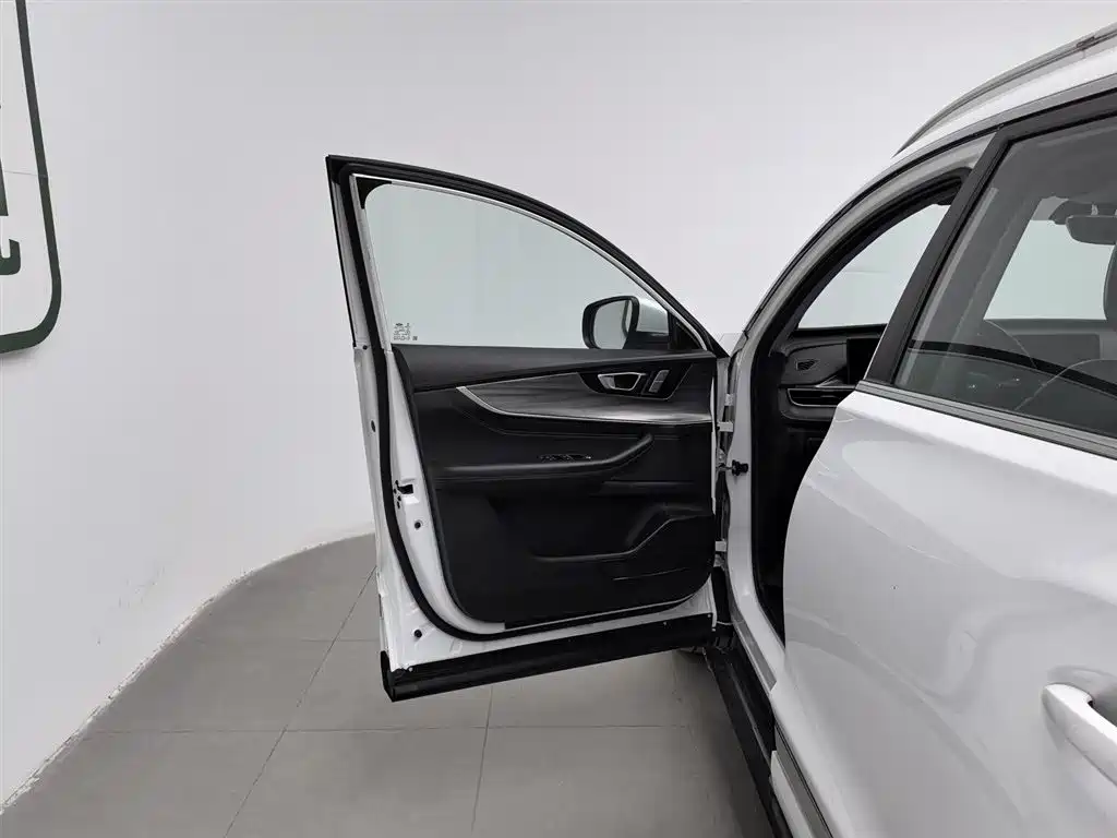 CHERY TIGGO 8 PLUS KUNPENG E+