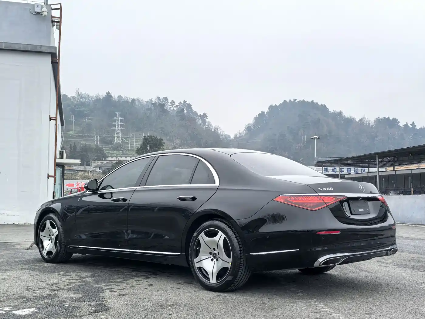 Mercedes-Benz S-Class 2023 Model S 400 L Business Edition фото 9