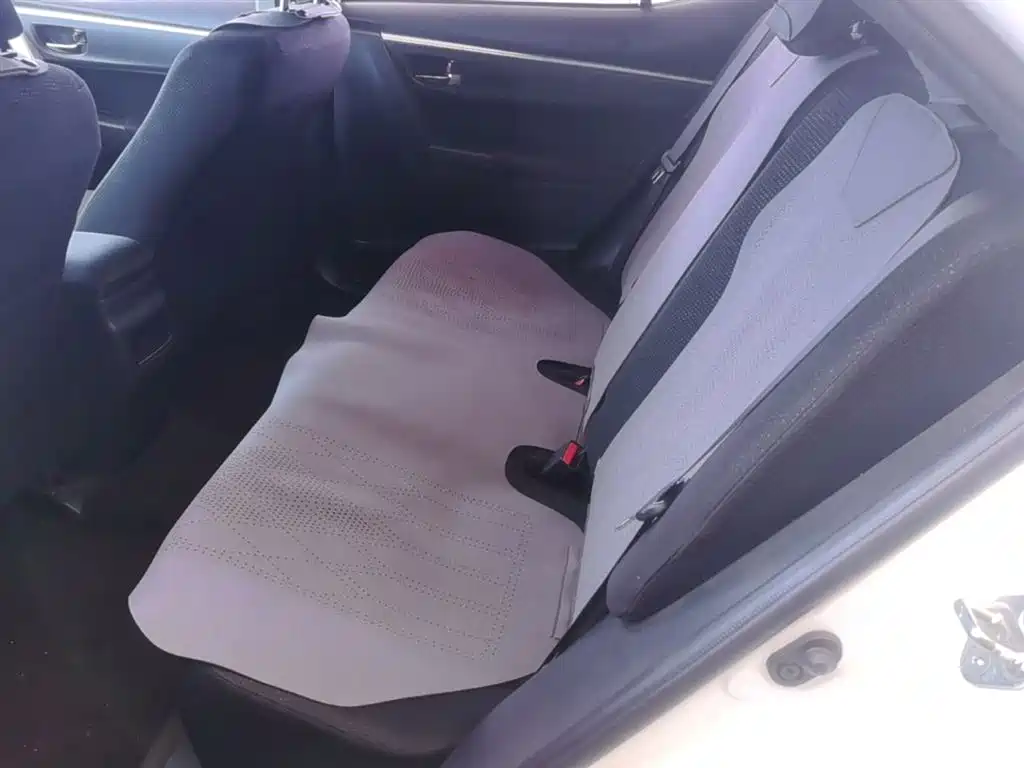 Toyota Corolla 2017 Facelift 1.2T S-CVT GL-i фото 17