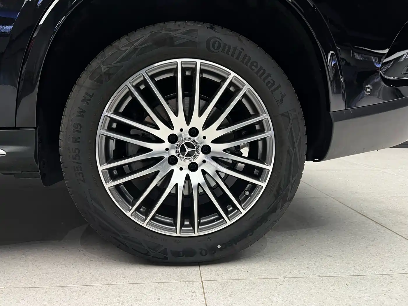Фото 9 - Mercedes-Benz GLC
