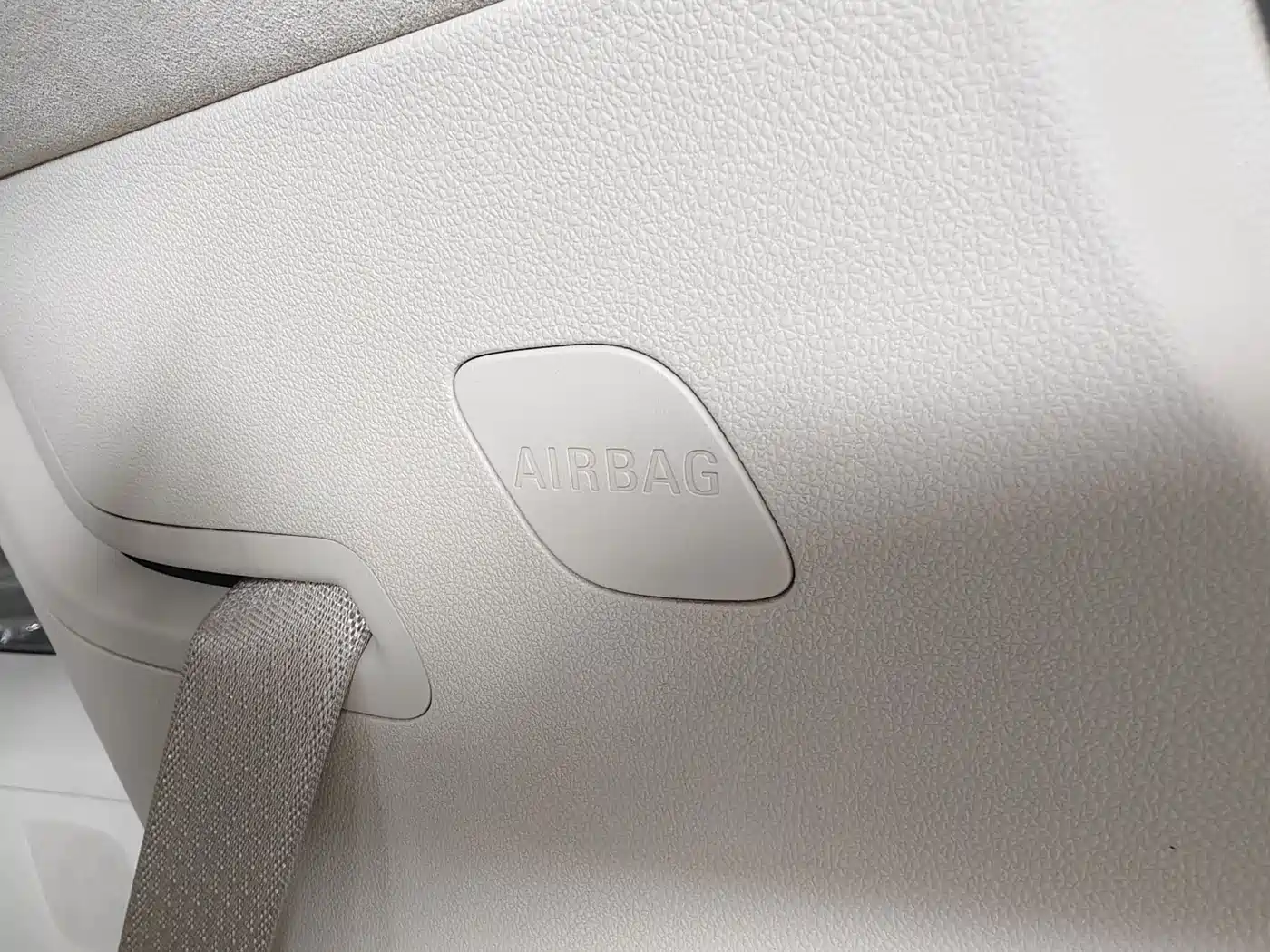 Buick Enclave 2022 652T 4WD Avenir 6-Seater фото 30