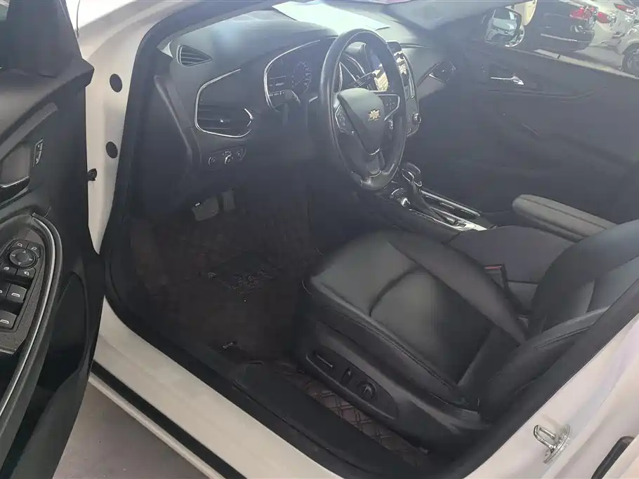 CHEVROLET MAI RUIBAO XL