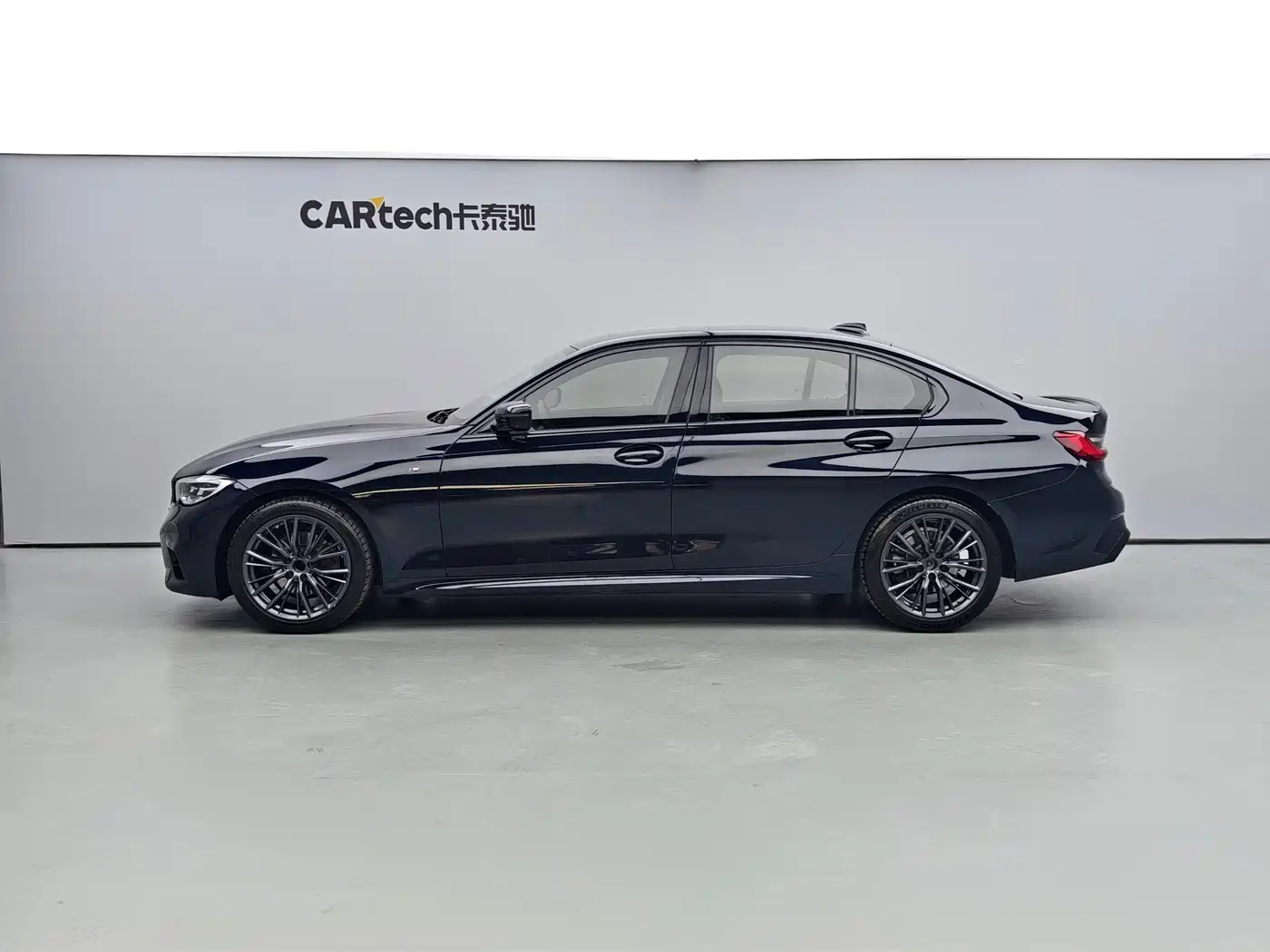 BMW 3 Series 2020 325Li M Sport Black Night Package фото 3