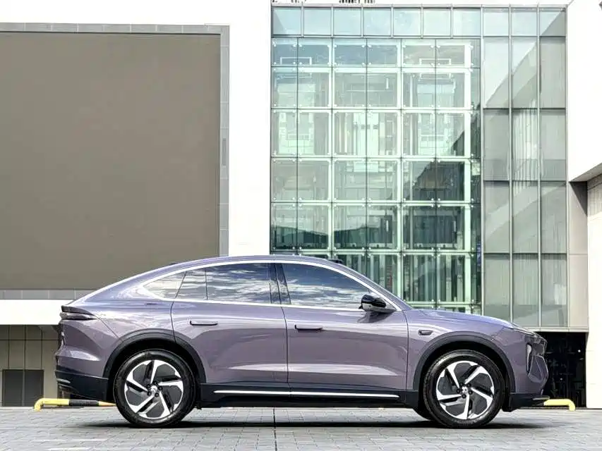 Фото 5 - NIO EC6