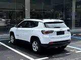 Фото 23 - Jeep Compass