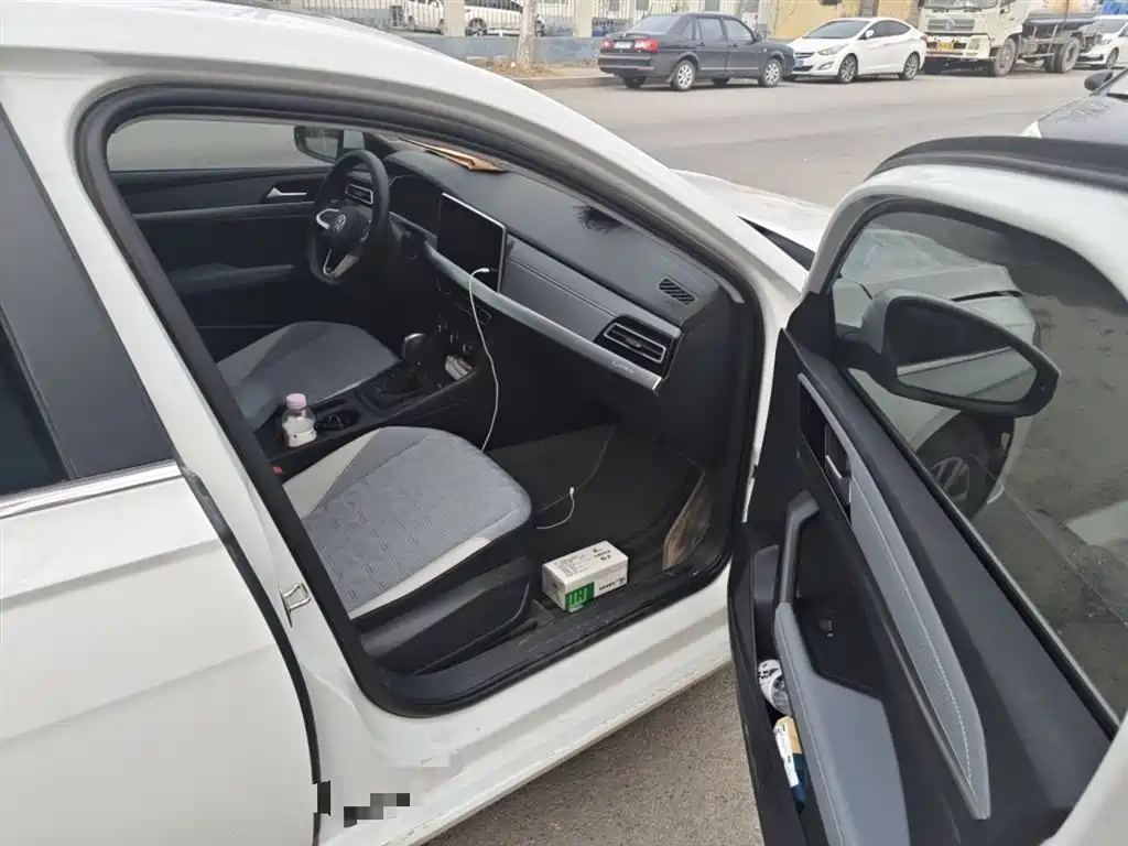 Volkswagen Lavida 2024 Model 300TSI DSG Full Comfort Edition фото 20