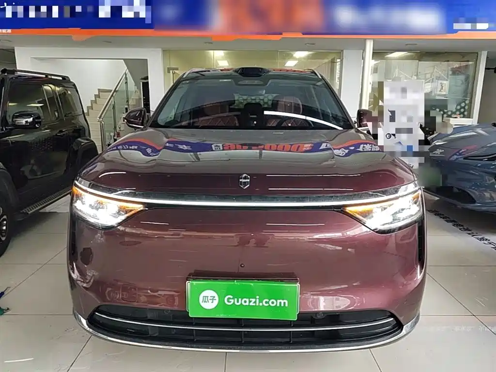 AITO Wenjie AITO M8 2025 Model Extended Range Ultra Edition 53.4kWh 5-Seater фото 3