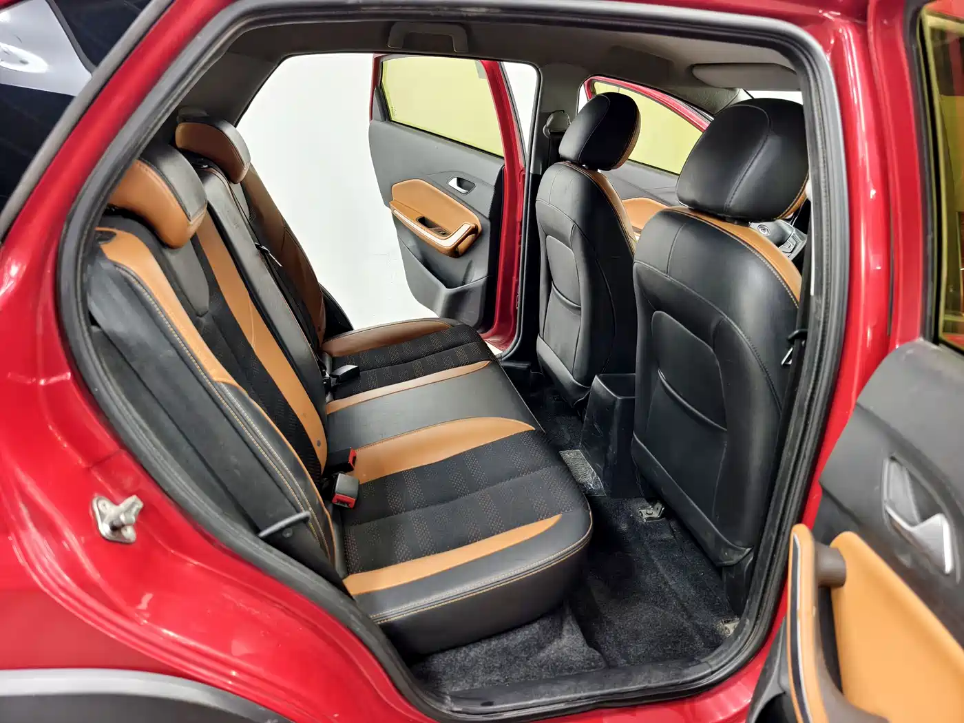 Фото 15 - Chery Tiggo 3x