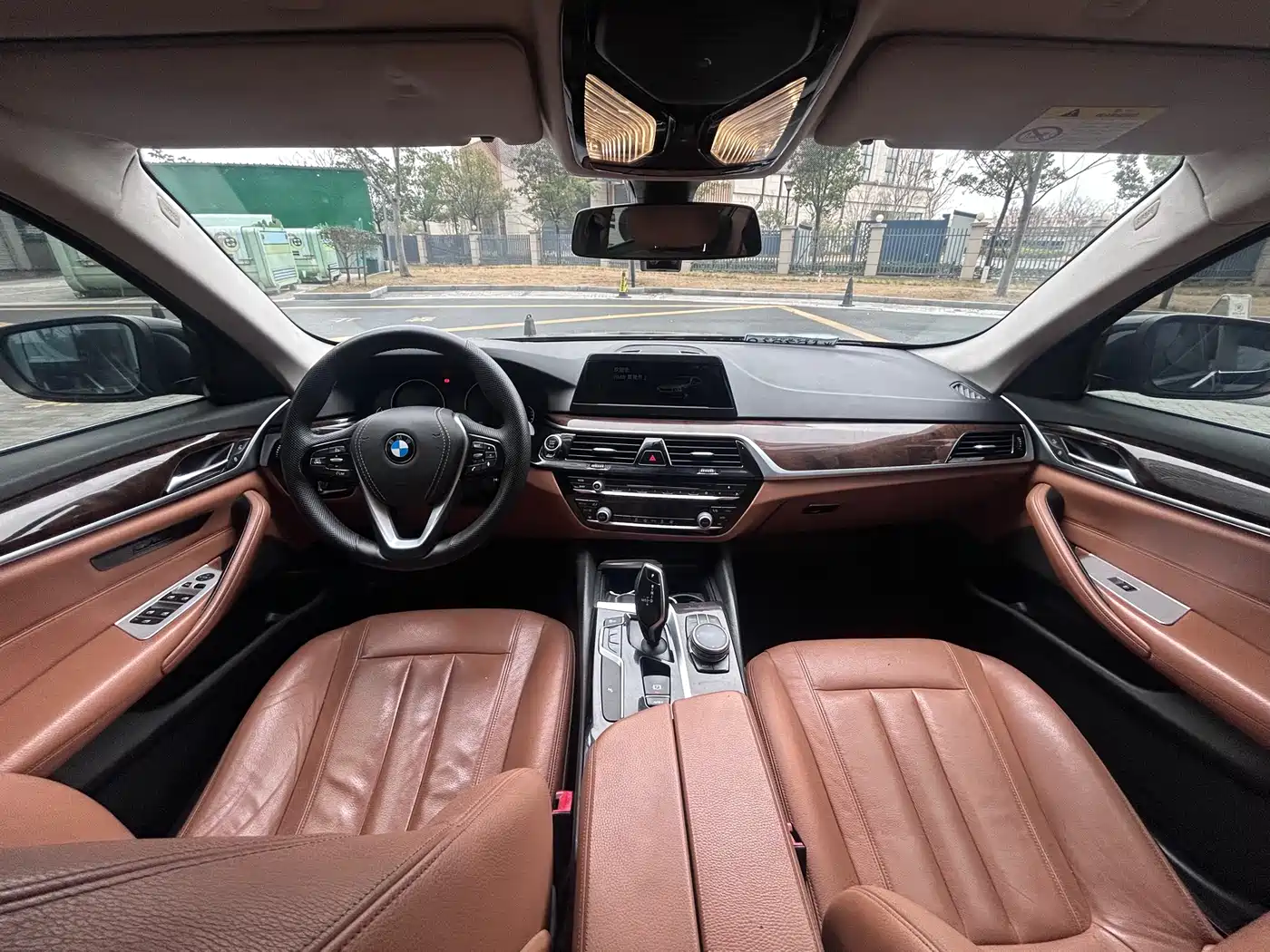 BMW 5 Series 2018 528Li Launch Special Edition фото 18
