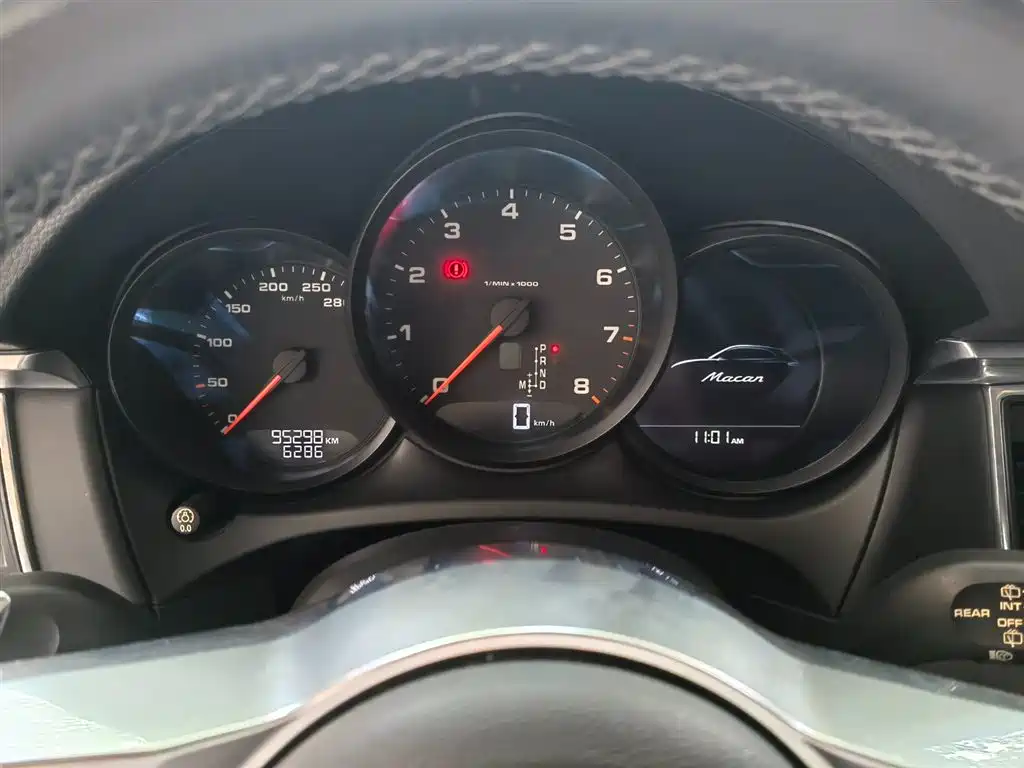 Porsche Macan 2017 Macan 2.0T фото 5