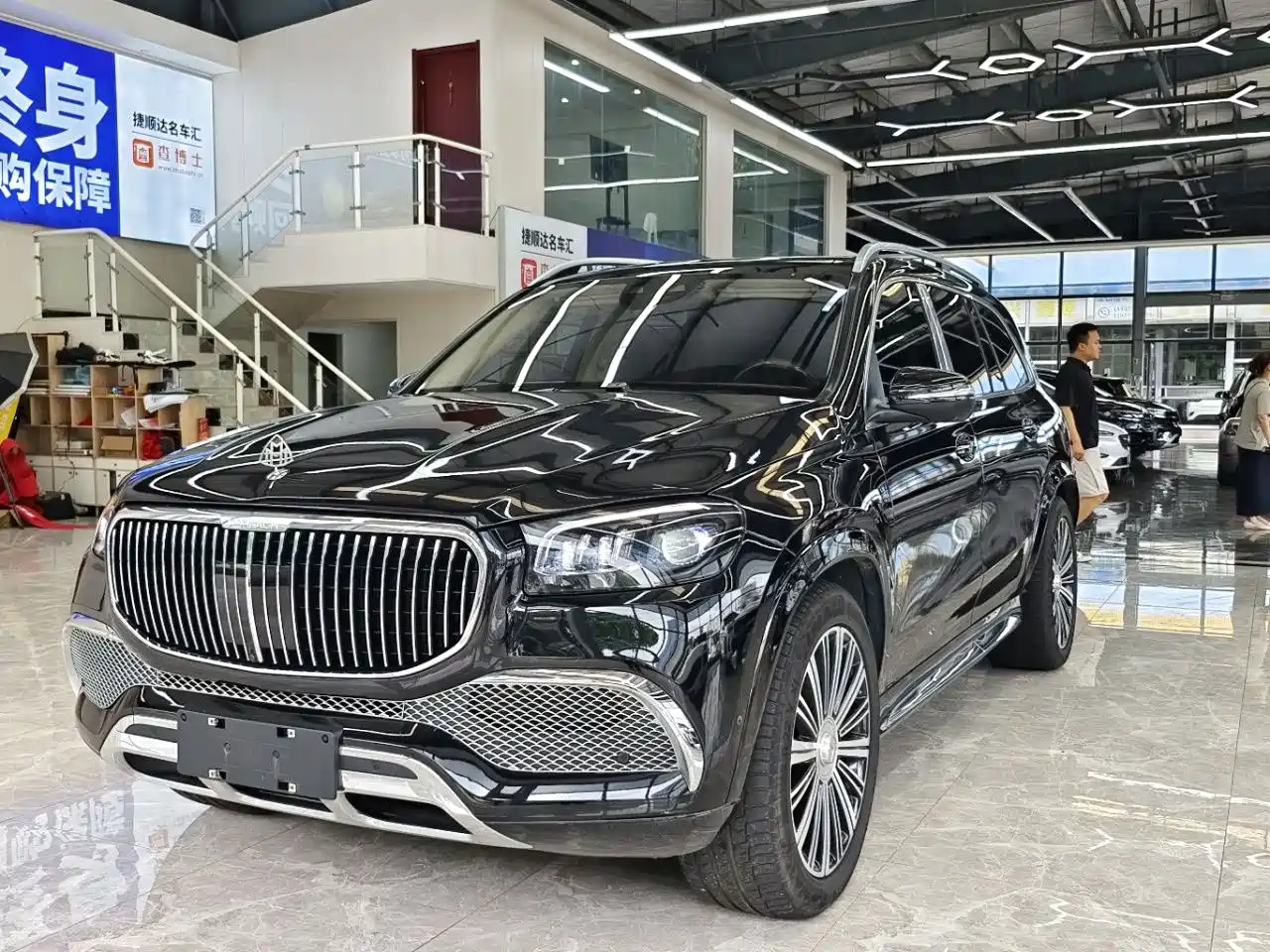 Mercedes-Benz Maybach GLS 2022 GLS 480 4MATIC фото 16