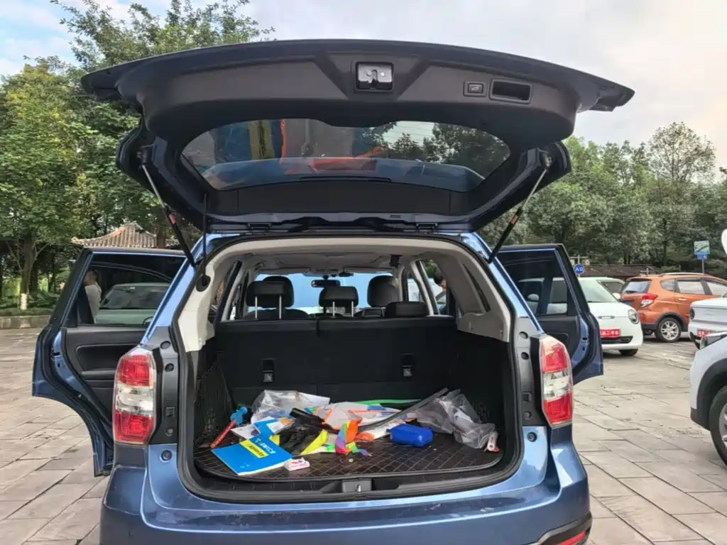 Photo 19 - Subaru Forester