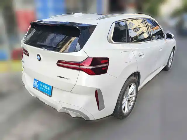 BMW X3 2025 xDrive25L Luxury Package — фото 2