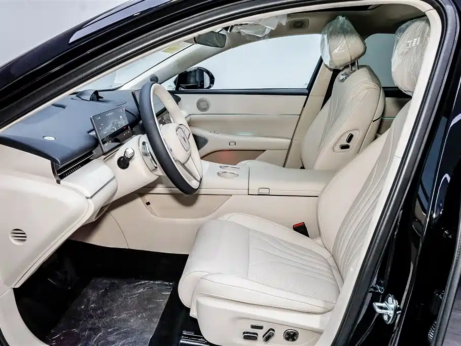 Voyah Auto VOYAH Zhuiguang L 2025 Mid-configuration Model фото 11