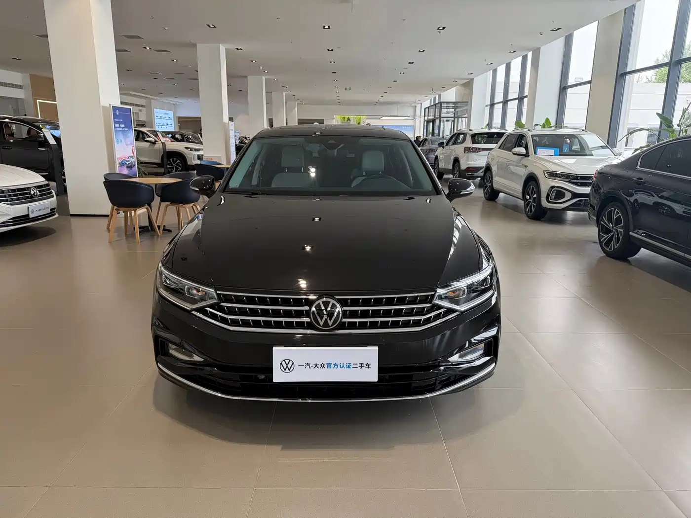 Volkswagen Magotan 2024 2 Million Units Public Sharing Edition 330TSI DSG Luxury фото 2