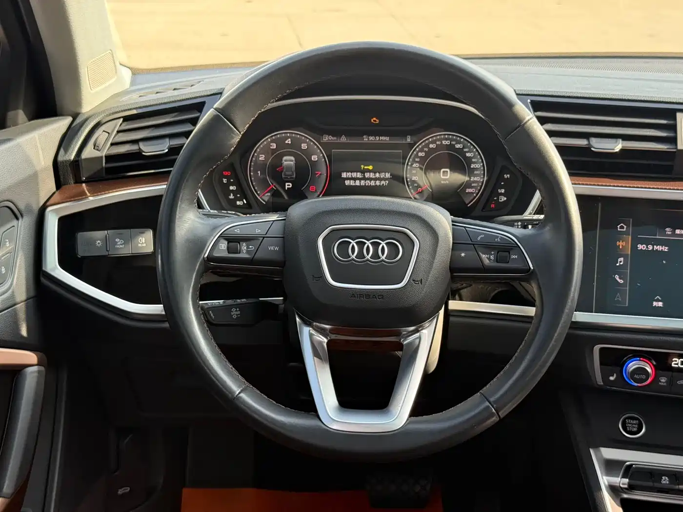 Audi Q3 2022 35 TFSI Fashion Elegance фото 18