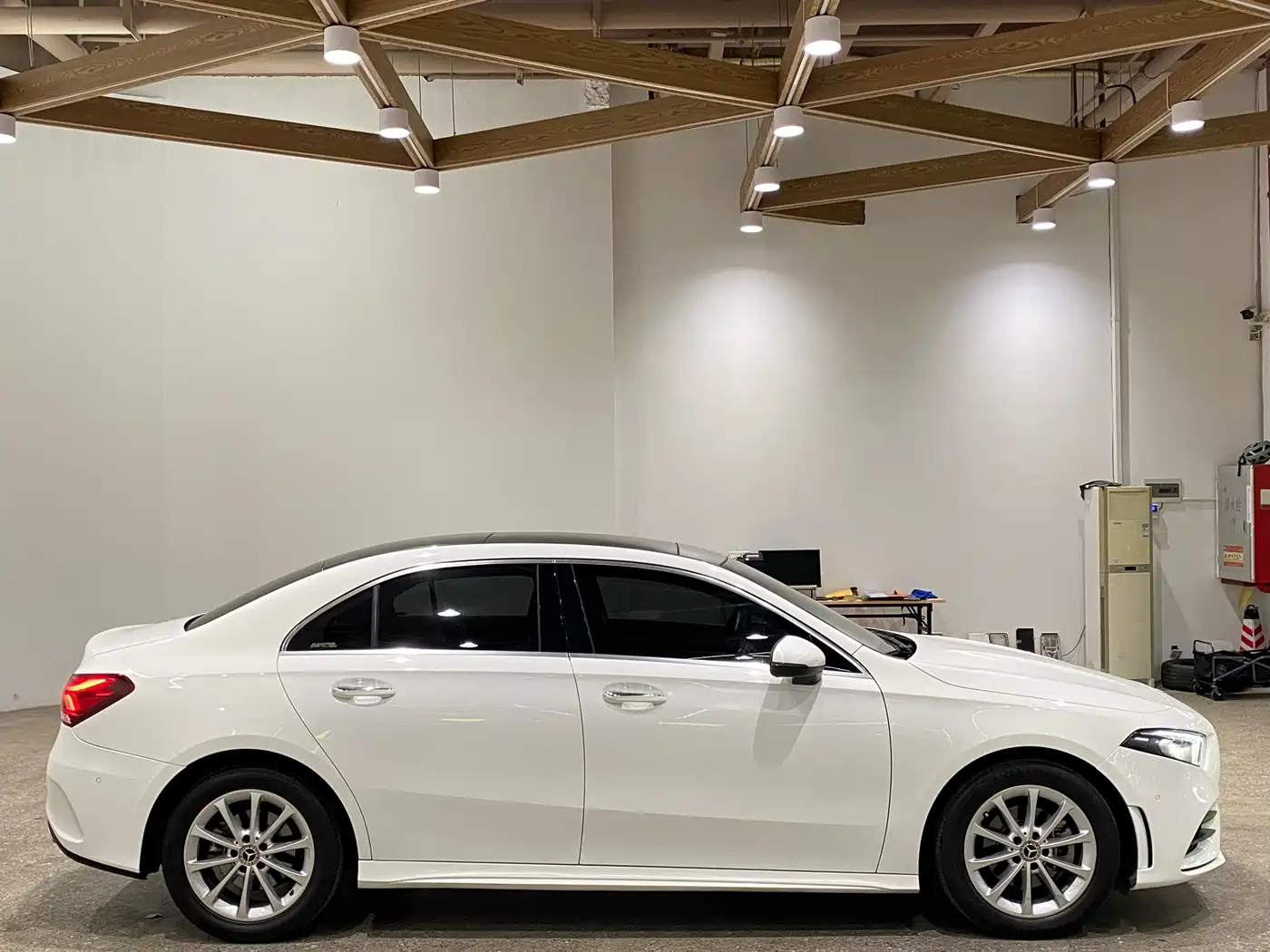 Mercedes-Benz A-Class 2022 A 200 L Sport Sedan Style фото 7