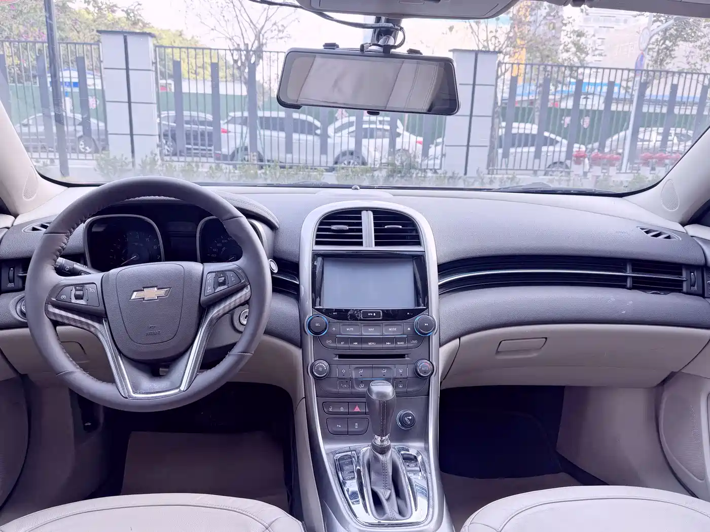 Chevrolet Malibu 2013 2.4L Automatic Luxury Edition фото 11