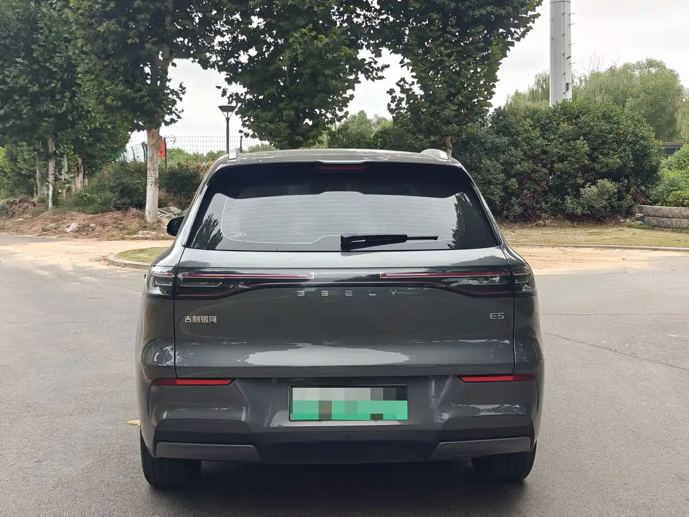 Photo 20 - Geely Galaxy Galaxy E5