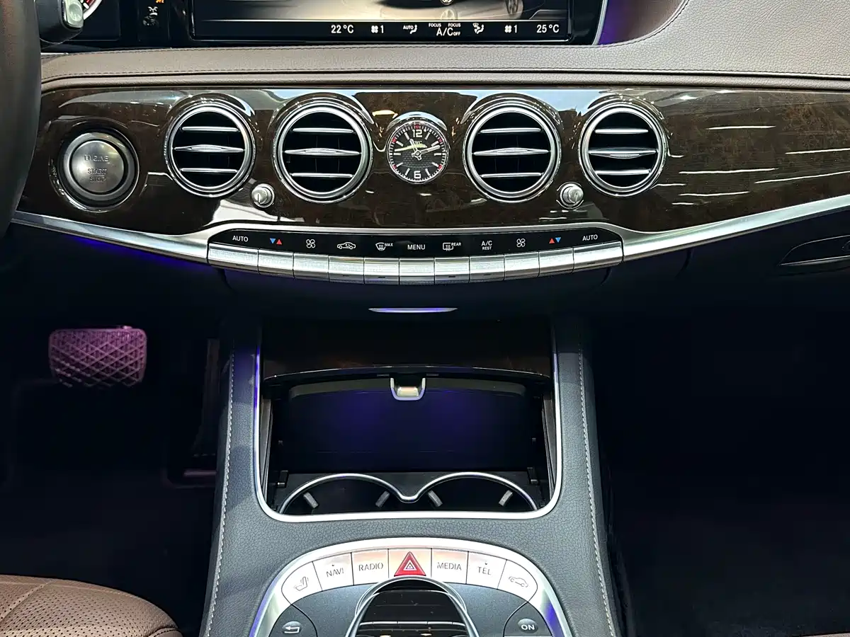Mercedes-Benz Maybach S-Class 2015 S 400 4MATIC фото 12