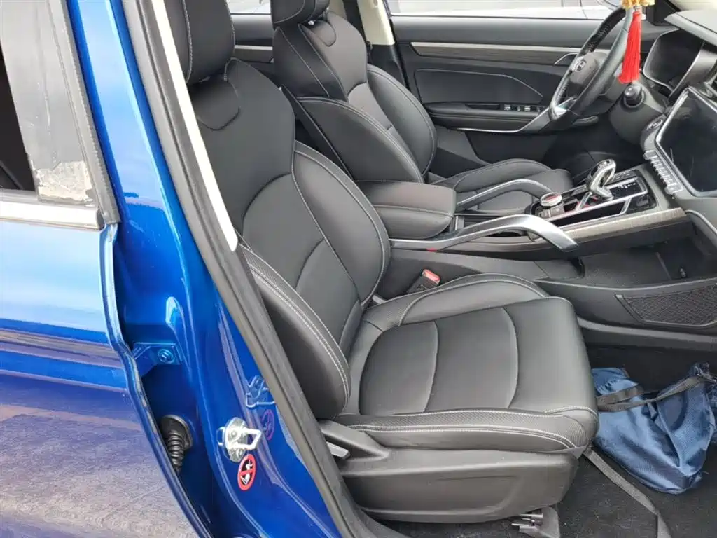 Photo 25 - Geely Boyue
