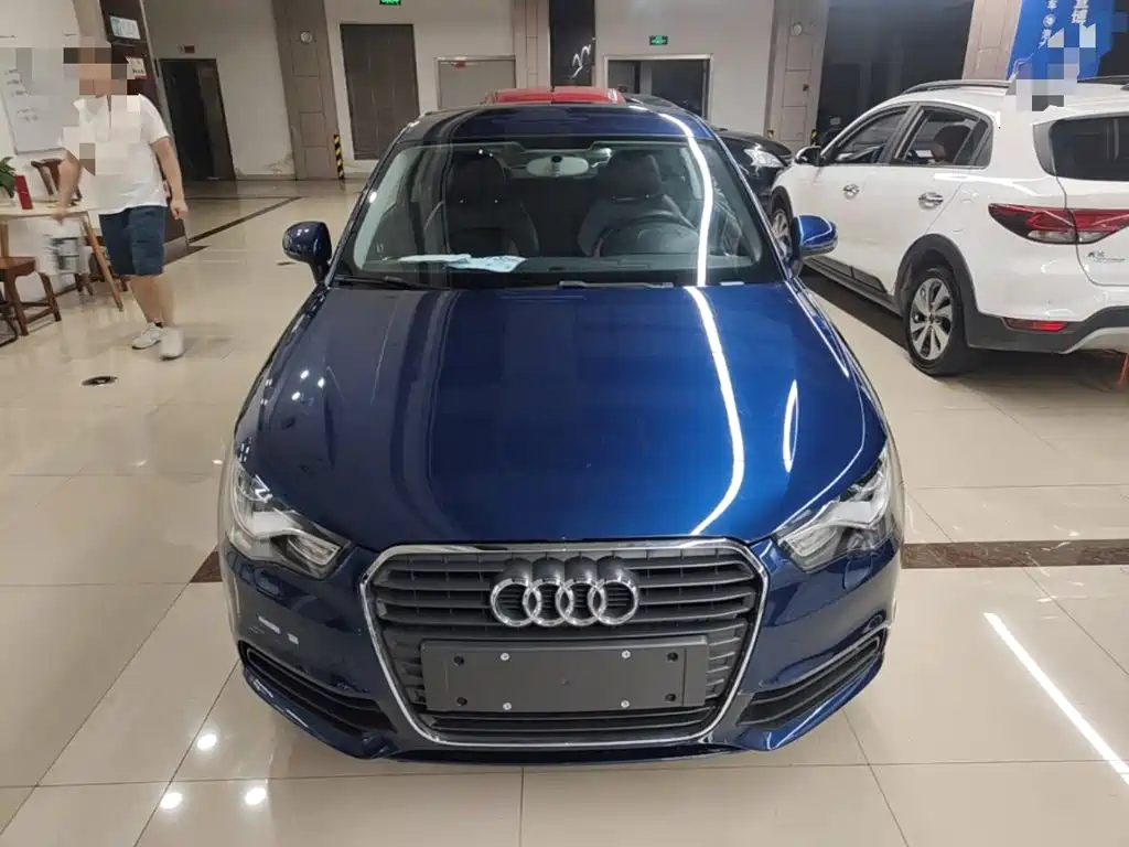 Фото 3 - Audi A1