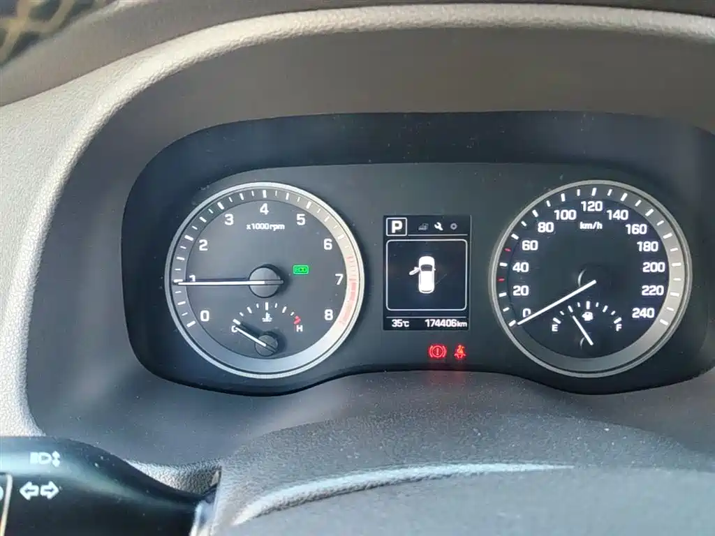 Hyundai Tucson 2015 1.6T Dual Clutch 2WD Smart фото 12