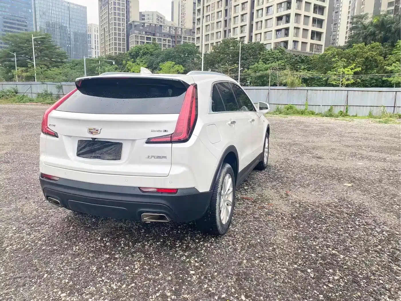 CADILLAC XT4