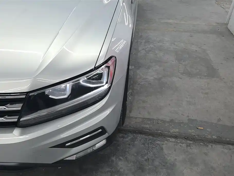 Volkswagen Tiguan L 2021 330TSI Automatic 2WD Smart фото 5