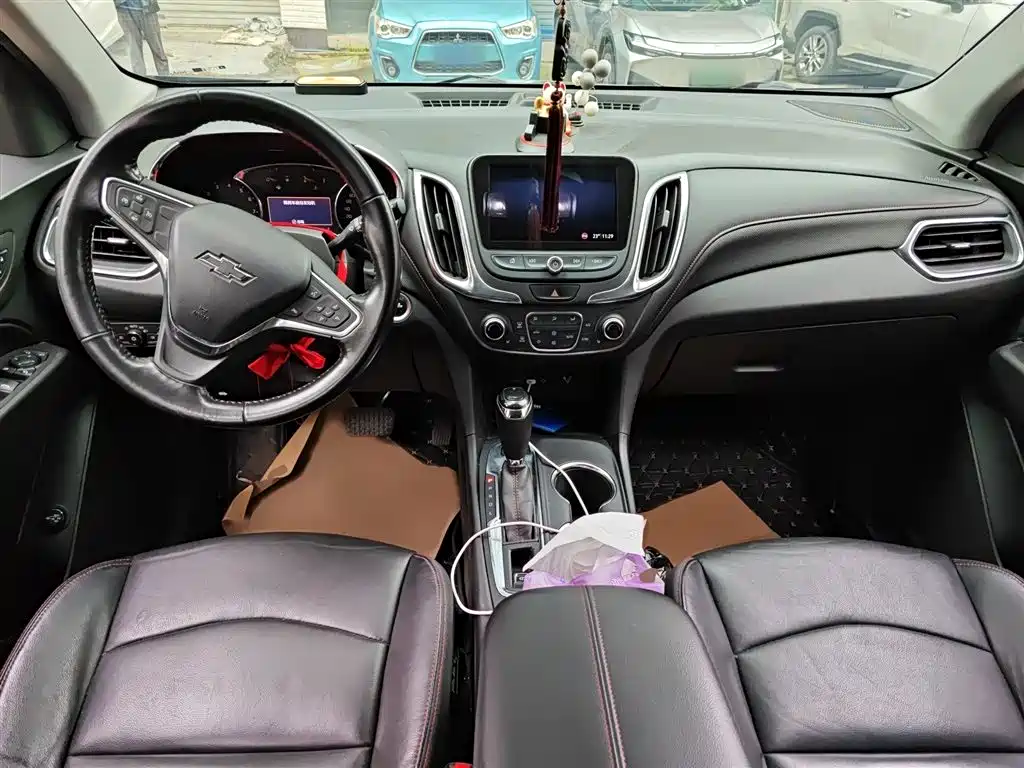 Chevrolet Equinox 2019 Redline 550T Automatic AWD Explorer RS Edition (China V) фото 13