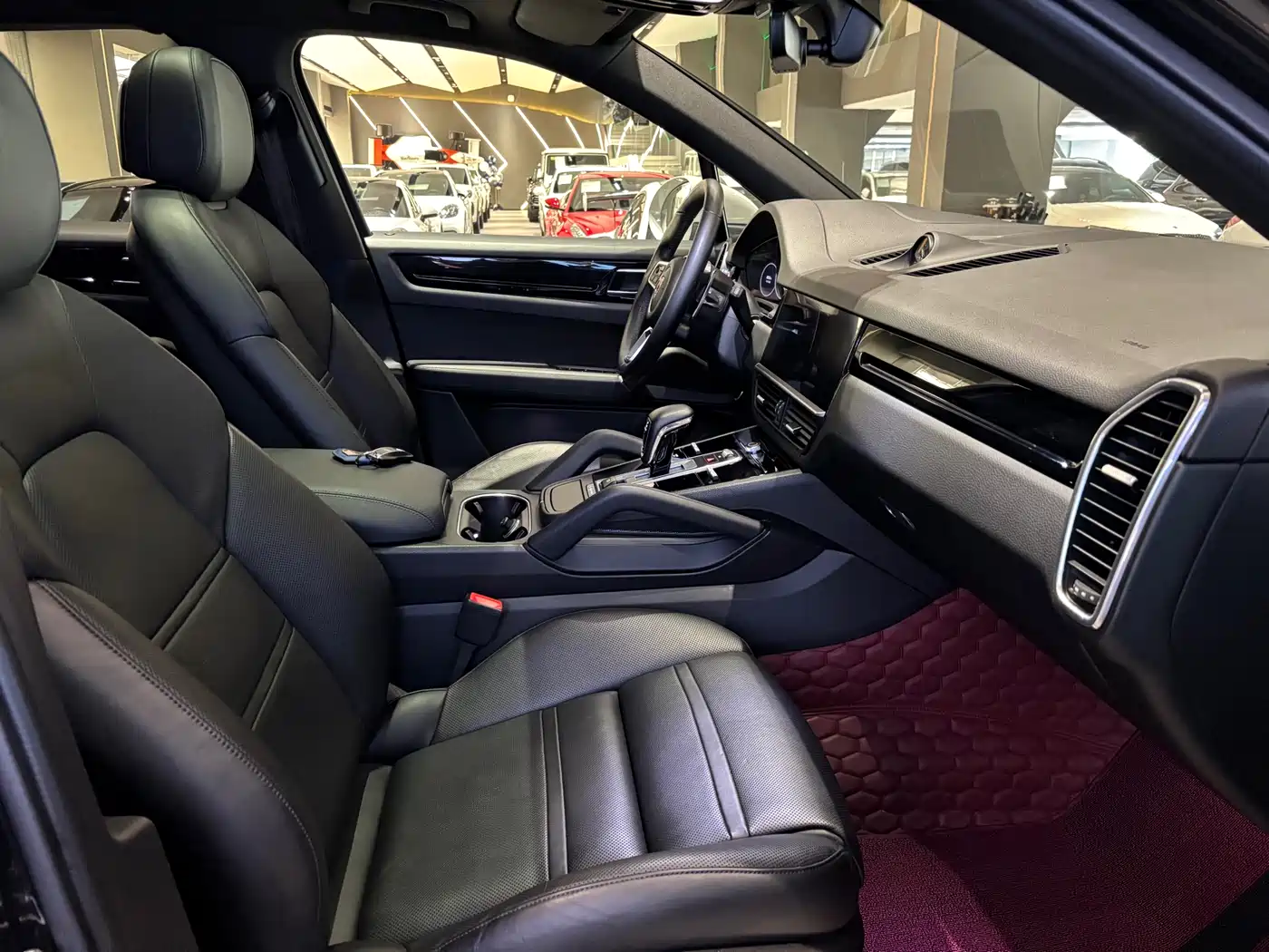 PORSCHE CAYENNE NEW ENERGY