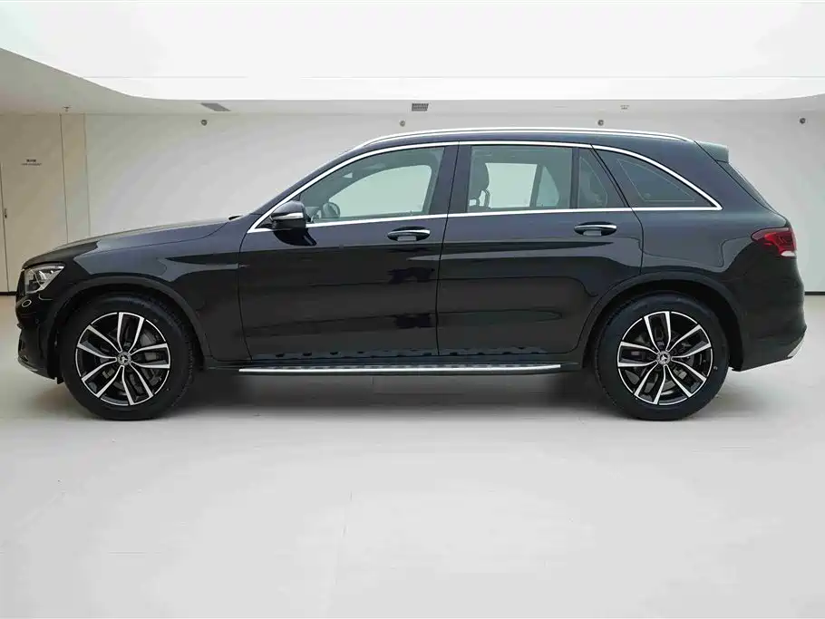Mercedes-Benz GLC 2020 Facelift GLC 300 L 4MATIC Dynamic фото 3