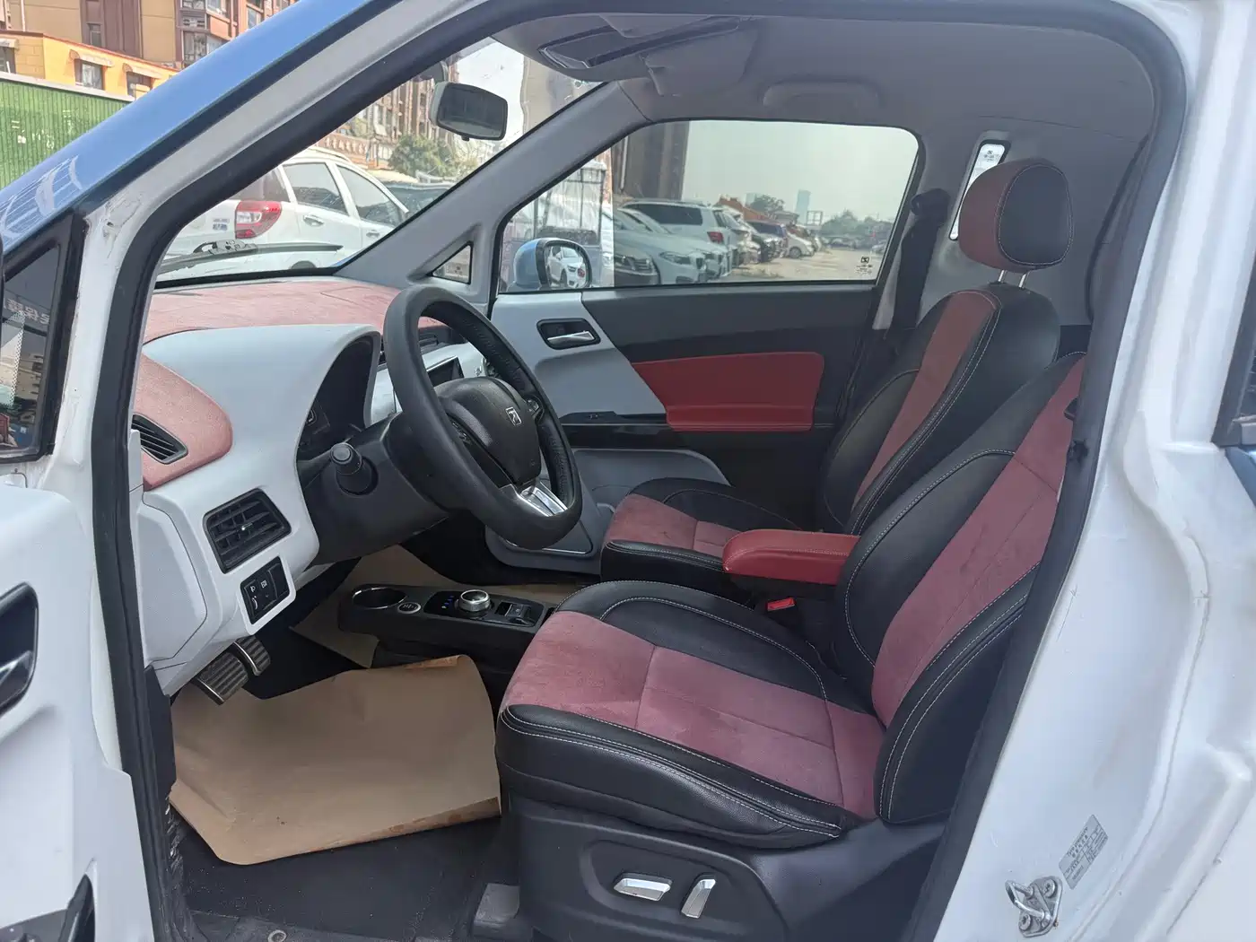 Zotye E200 2016 2016 3-Door 2-Seater Tech Edition