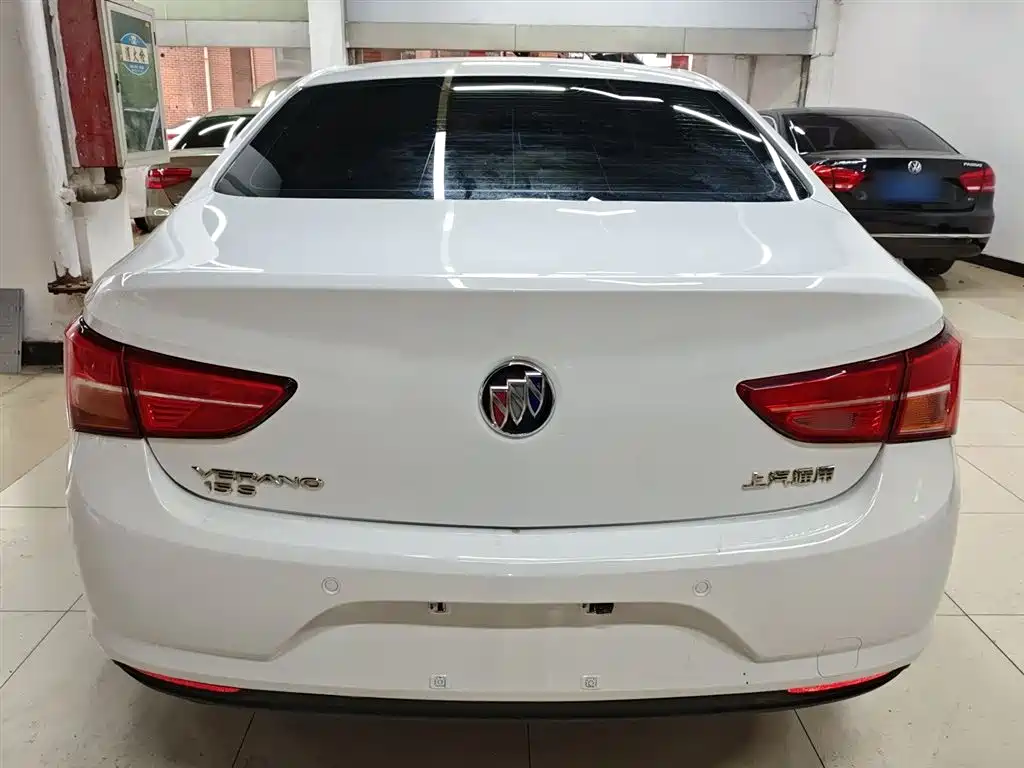 Buick Verano 2015 Sedan 15S Automatic Progressive фото 6