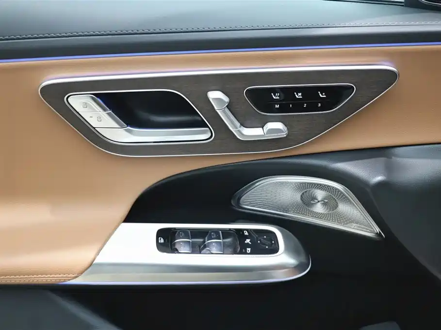 Фото MERCEDES-BENZ E-CLASS 2026 11