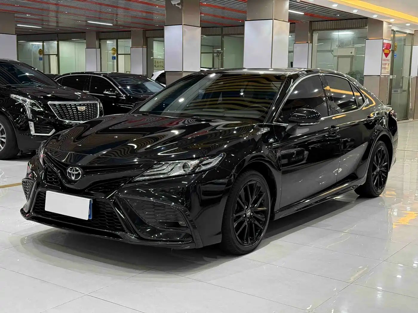 Toyota Camry 2023 2.5S Knight Edition