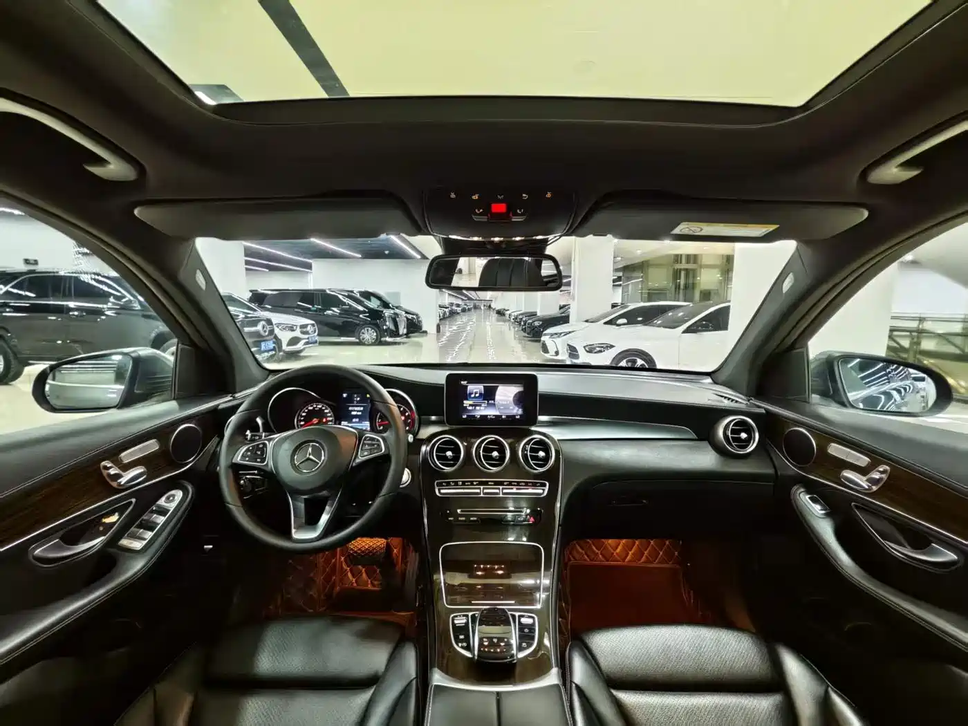 Mercedes-Benz GLC 2016 GLC 260 4MATIC Luxury фото 8