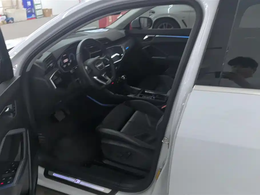 Audi Q3 Sportback 2021 40 TFSI Premium Life Edition фото 9
