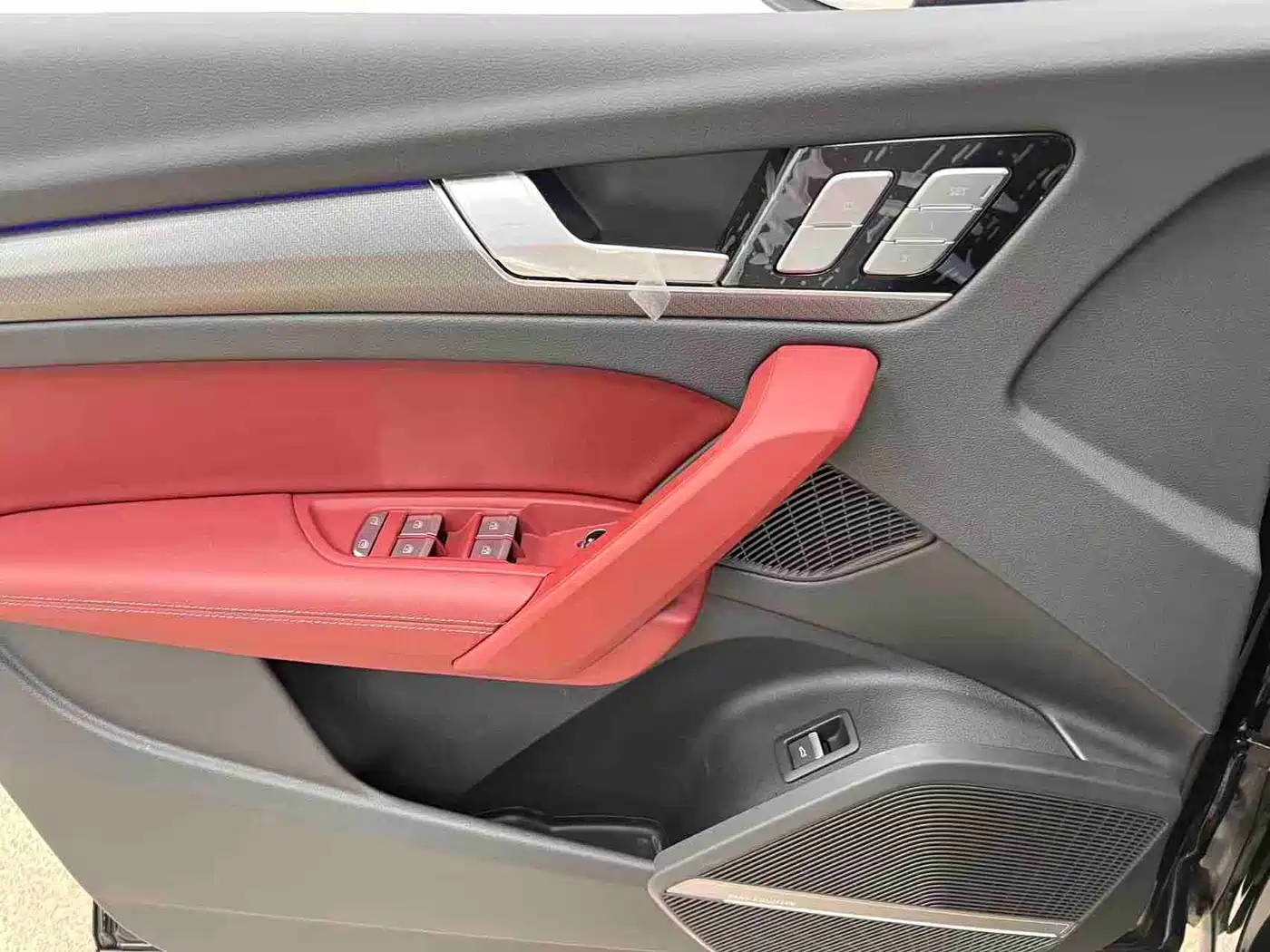 Audi Q5L 2025 45 TFSI Luxury Dynamic фото 24