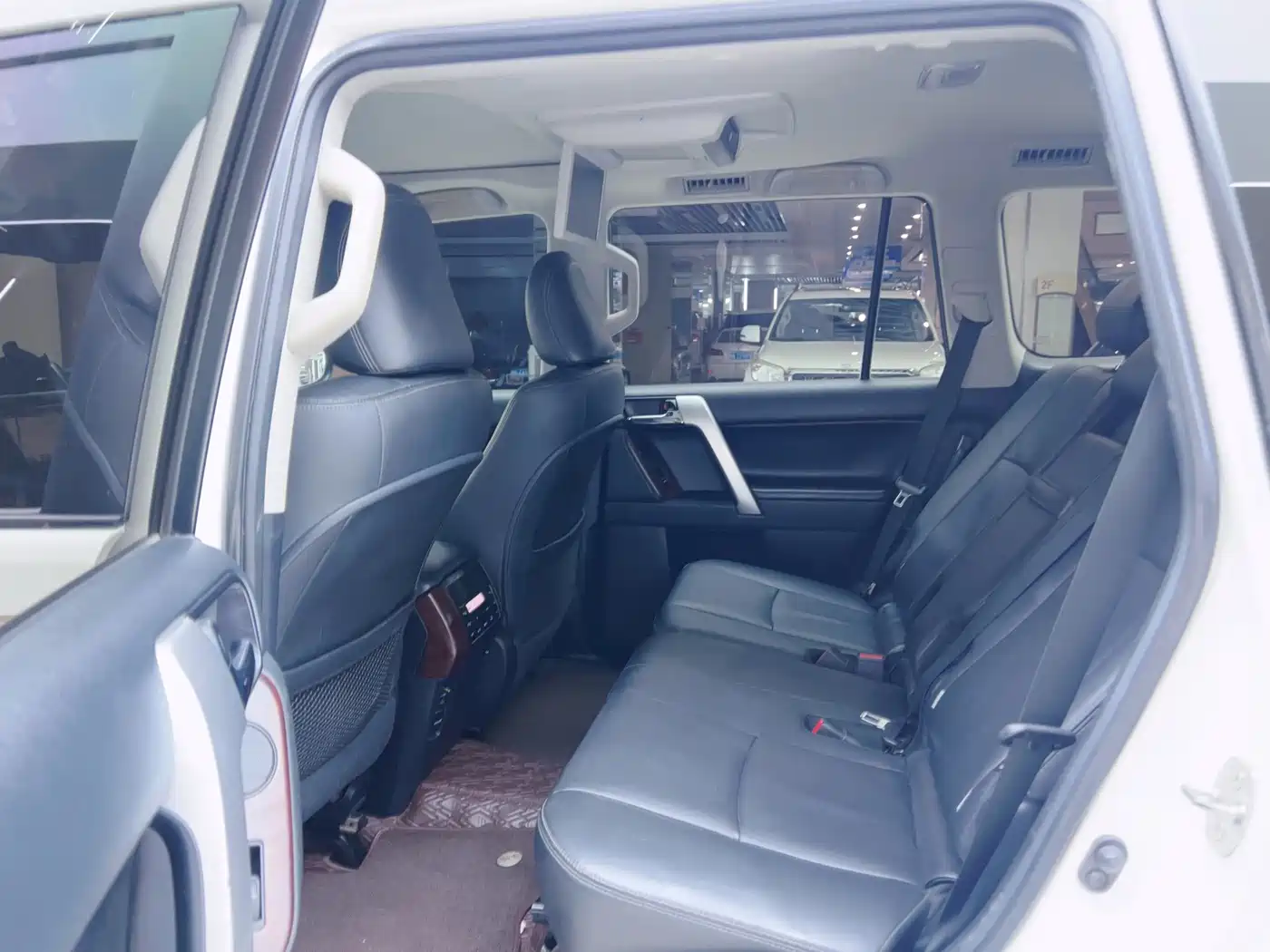 Toyota Prado 2015 2014 4.0L Automatic VX NAVI