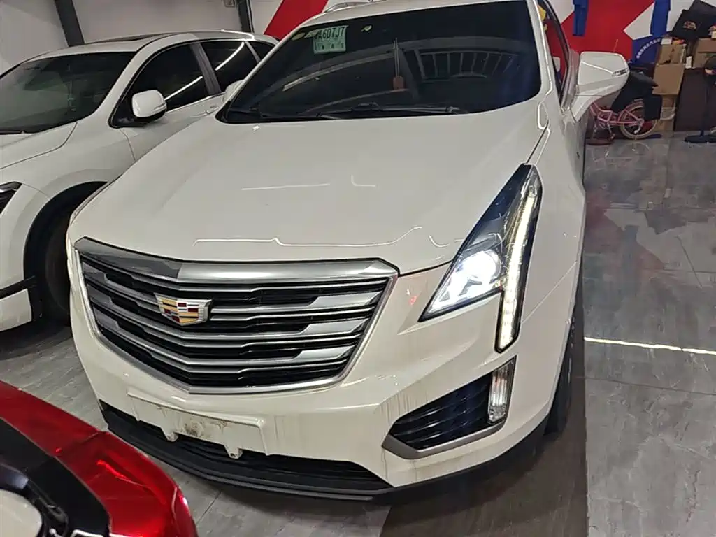 Cadillac XT5 2018 28E AWD Technology Model фото 3