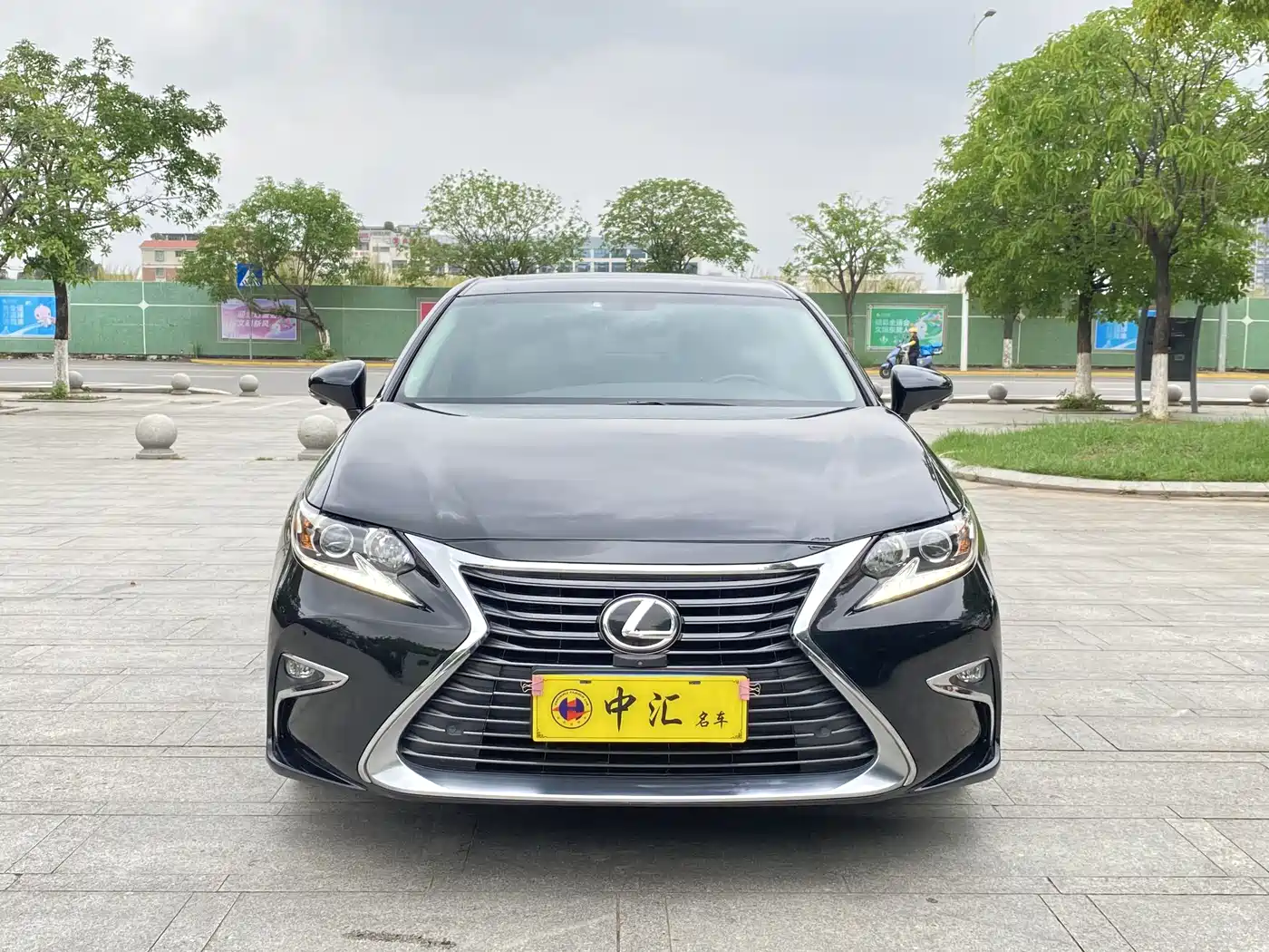 Lexus ES 2015 200 Elite Edition фото 2